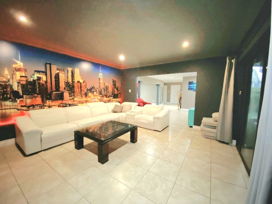 3 Bedroom Property for Sale in Lovemore Heights Estate Eastern Cape